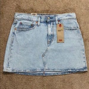 Levi’s Deconstructed Skirt